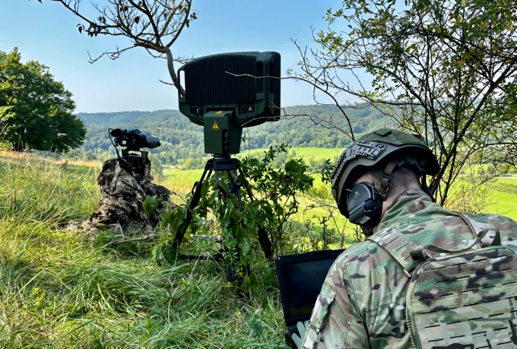 radars GO12 Thales