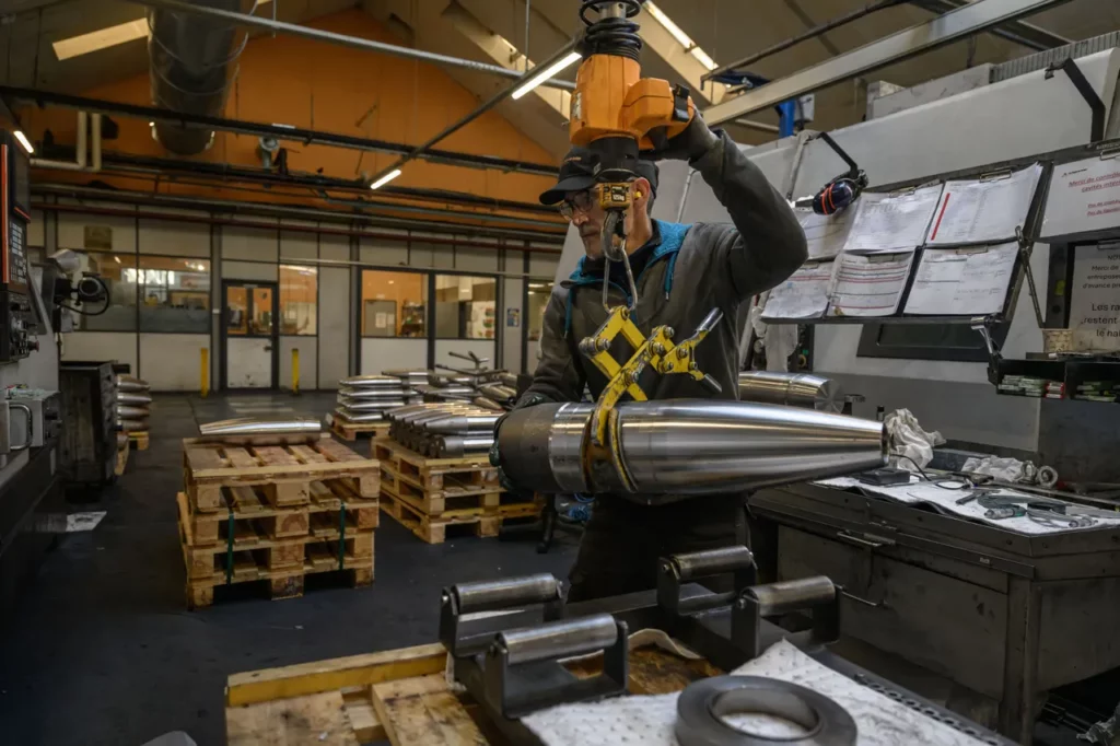 Chaine de production atelier Les Forges de Tarbes