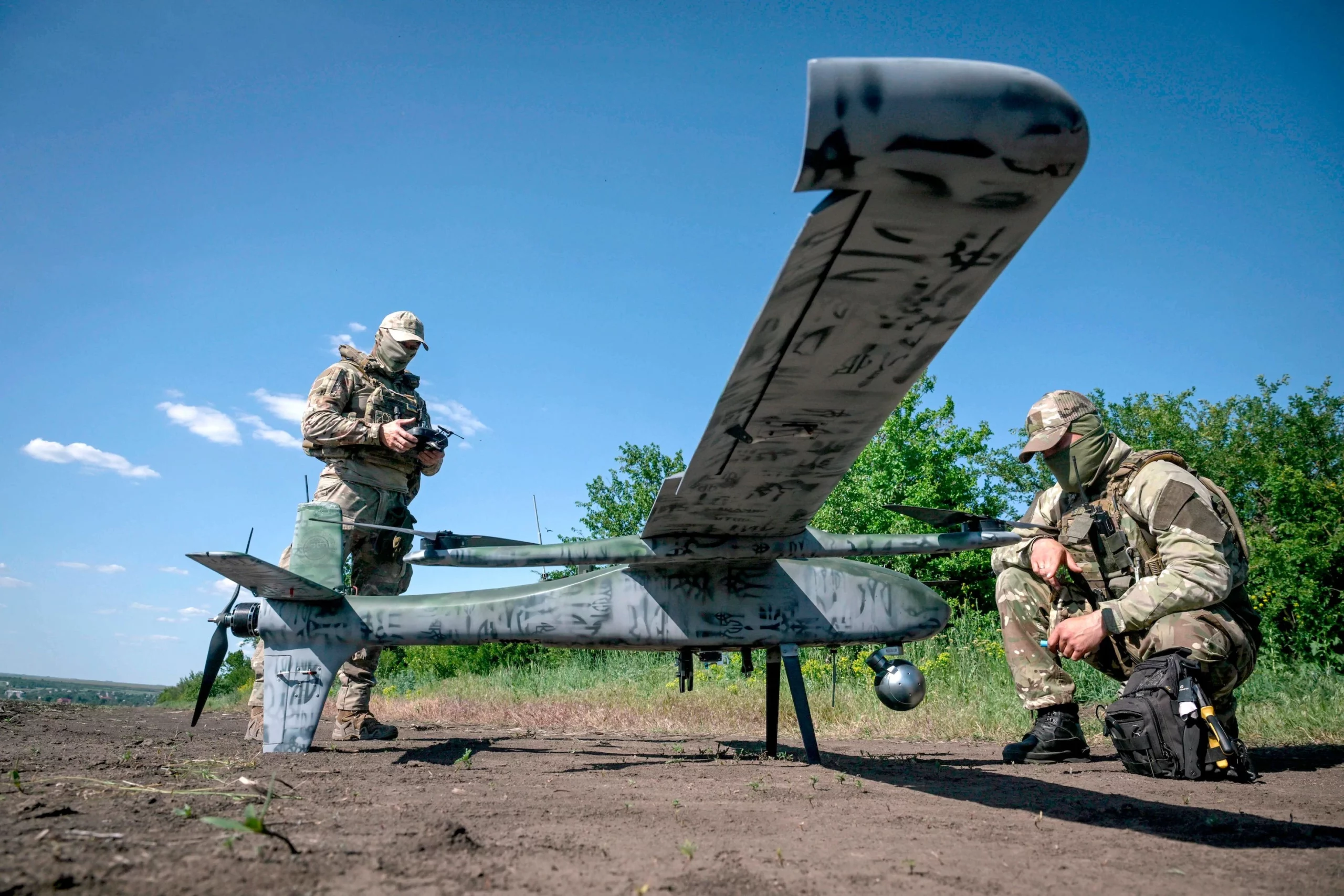 drones piloté par ia conflit ukraine