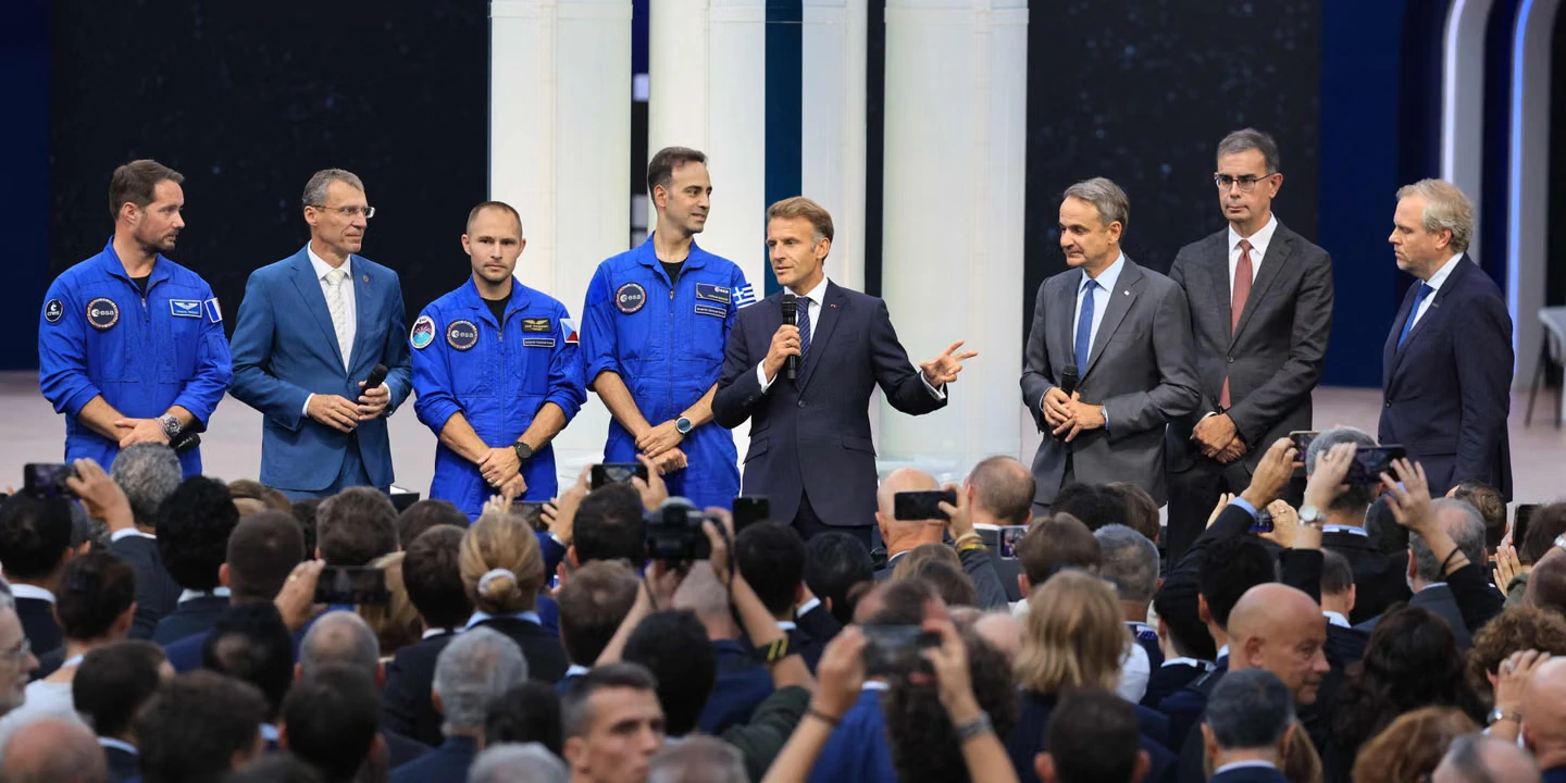 Prise de parole Macron sommet de lespace « gouvernance partagée »
