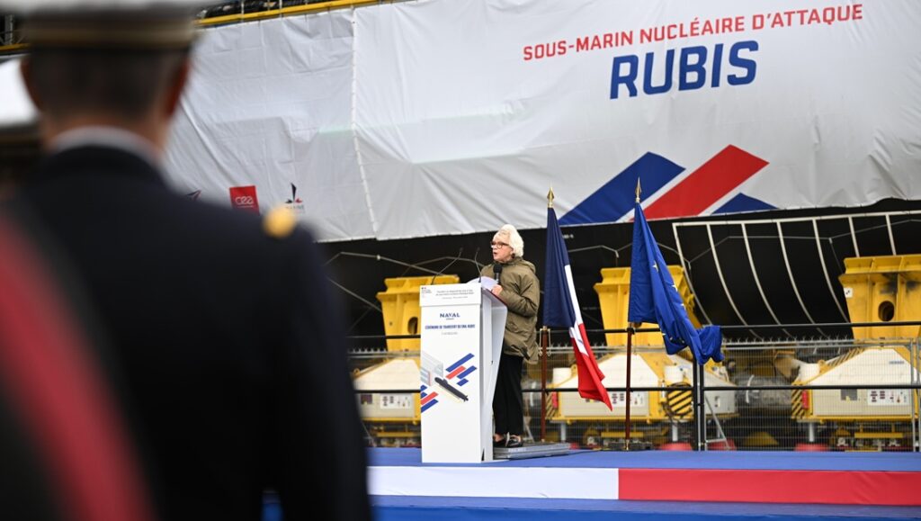 Cérémonie du transfert du SNA Rubis à Cherbourg